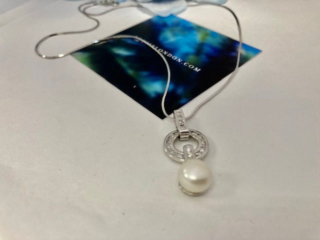 Stunning Sterling Silver Pendant