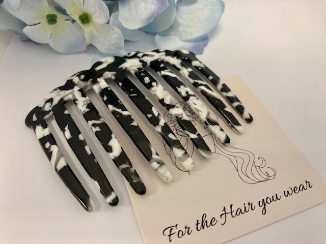 Single Thickness Hair Comb